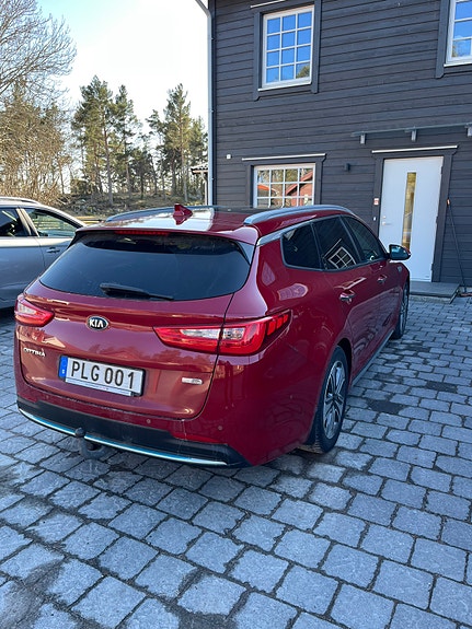 Kia Optima 10 of 17
