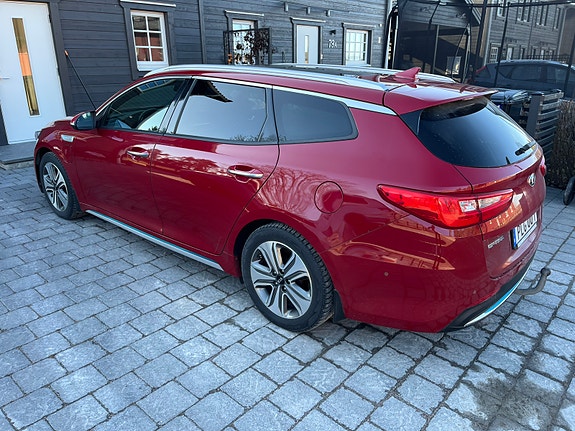Kia Optima 4 of 17