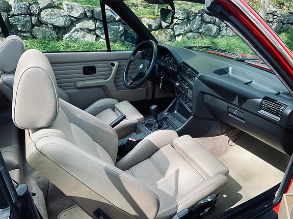 BMW 325i 10 of 10