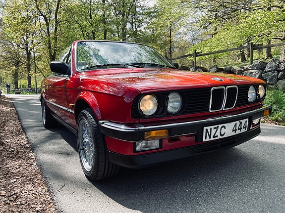 BMW 325i 8 of 10