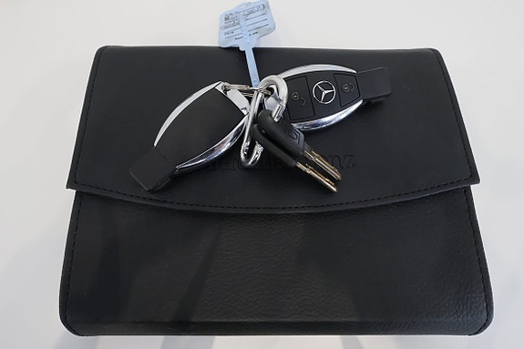Mercedes-Benz A180 d 27 of 28