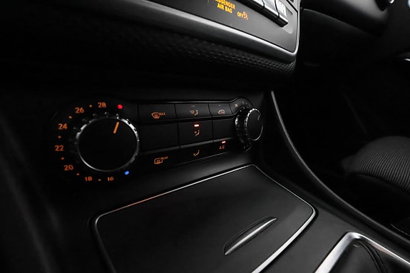 Mercedes-Benz A180 d 20 of 28