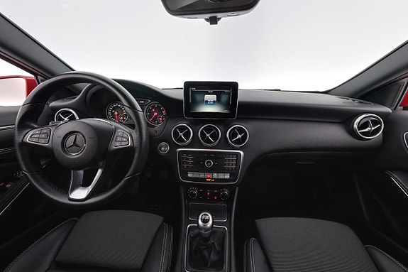 Mercedes-Benz A180 d 12 of 28