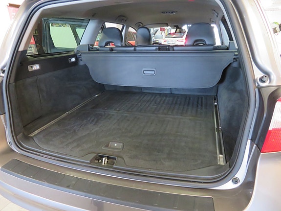 Volvo V70 18 of 18