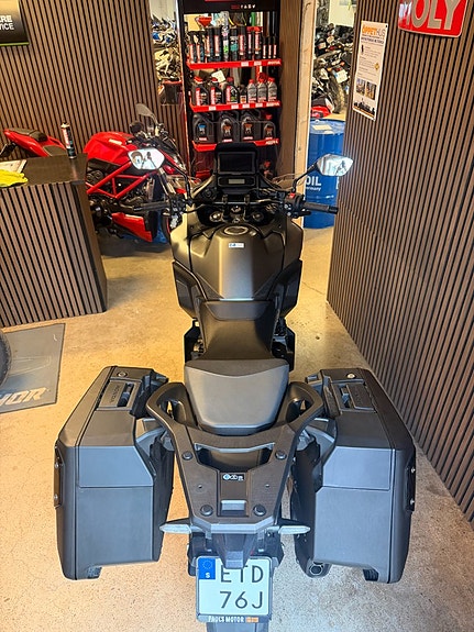 Honda NT1100 NT1100 4 of 11