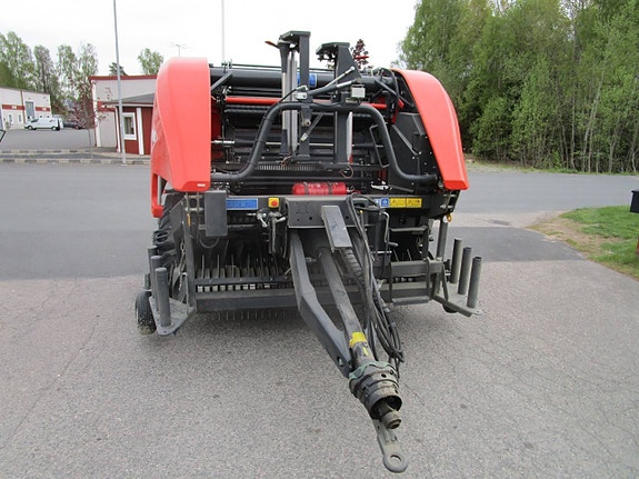 Beg. Kuhn I-BIO + ,  Vicon RF2235  Combipress 2 of 9