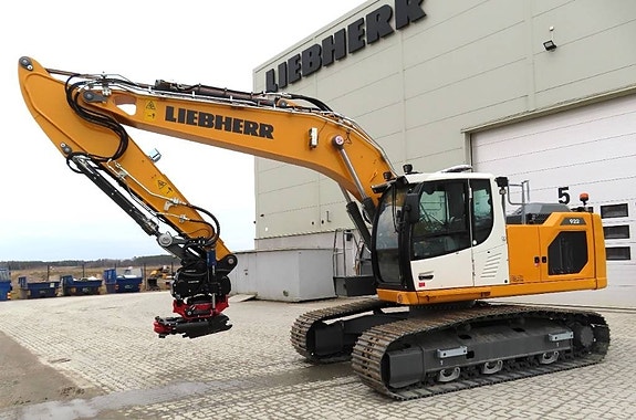 Liebherr R 922 G8