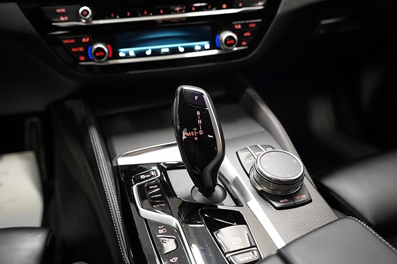 BMW 545e 18 of 30
