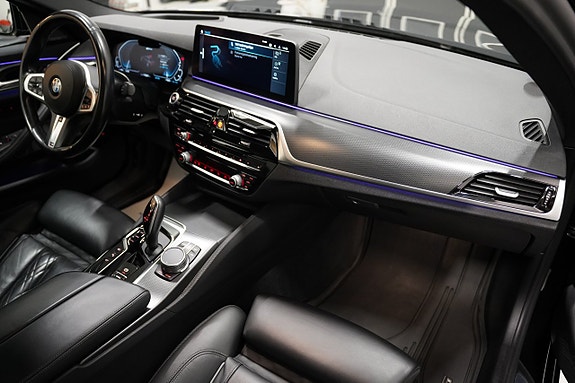 BMW 545e 13 of 30