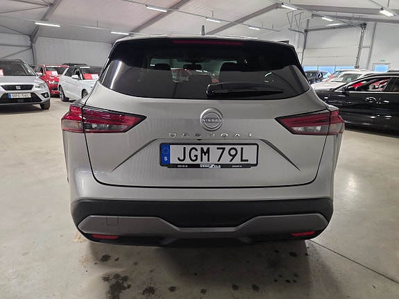 Nissan Qashqai 4 of 5