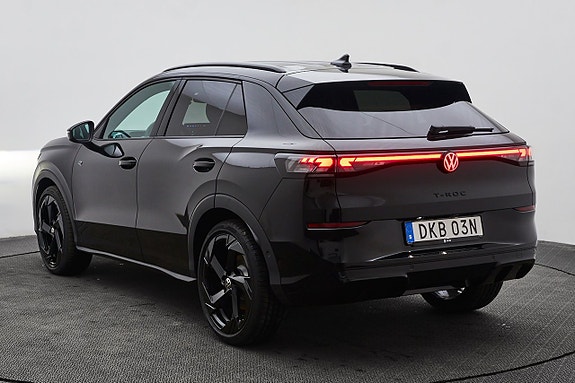 Volkswagen T-Roc 5 of 5