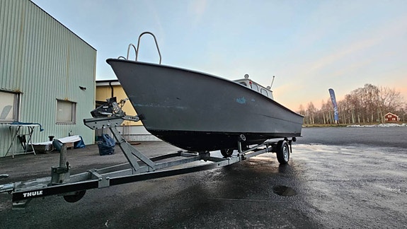 Hyttbåt inkl. Evinrude 75hk Etec (insprutning) från 2005. 12 of 12