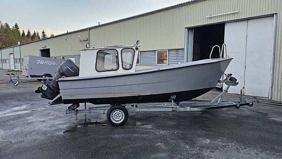 Hyttbåt inkl. Evinrude 75hk Etec (insprutning) från 2005. 2 of 12