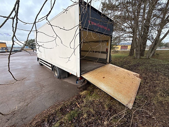 Distributionsbil Volvo FL 240 4X2 -200... via konkursauktion 12 of 27
