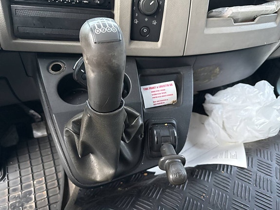 Distributionsbil Volvo FL 240 4X2 -200... via konkursauktion 19 of 27