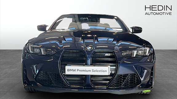 BMW M4 8 of 9