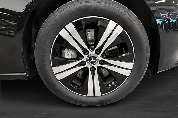 Mercedes-Benz C300 e 12 of 19