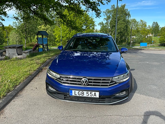 Volkswagen Passat 3 of 5