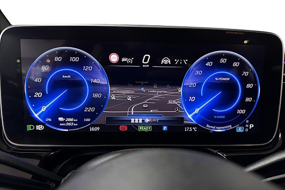 Mercedes-Benz EQS450 14 of 18