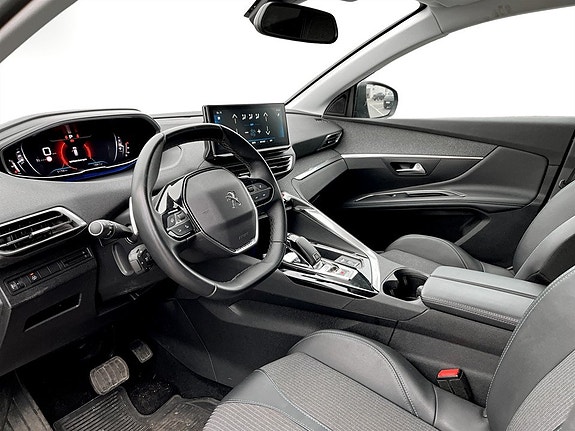 Peugeot 3008 4 of 5