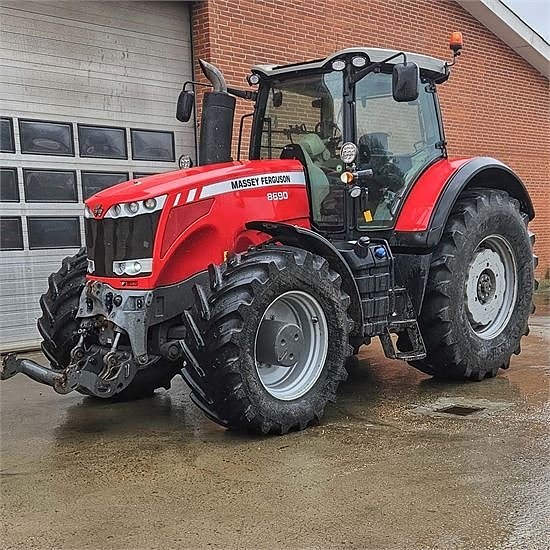Massey Ferguson Massey Ferguson 8690