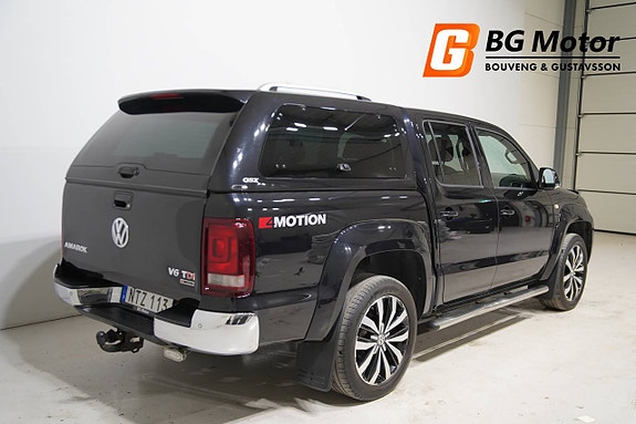 Volkswagen Amarok 3 of 5