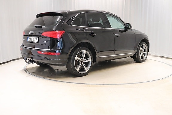 Audi Q5 4 of 5