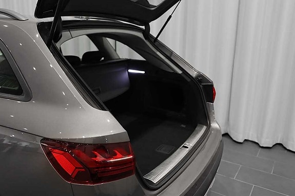 Audi A4 allroad 5 of 5