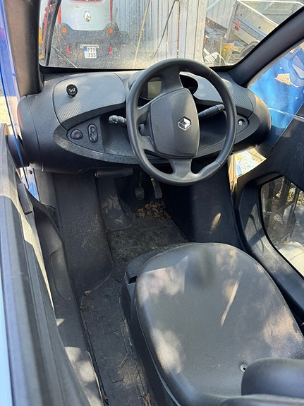 Renault Twizy 4 of 5