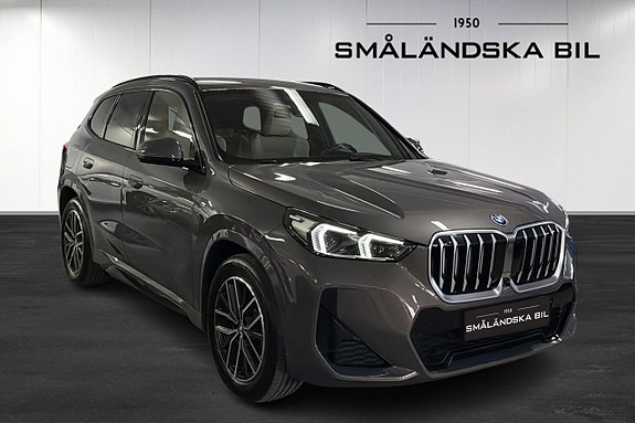 BMW X1 2 of 5
