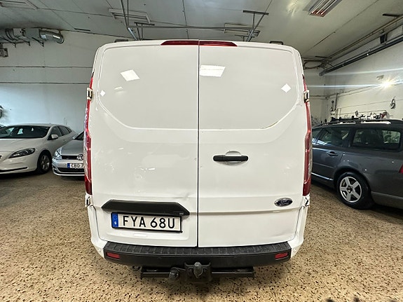 Ford Transit 14 of 14