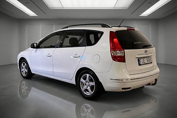 Hyundai i30 4 of 5