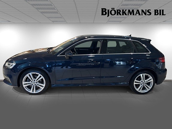 Audi A3 4 of 16