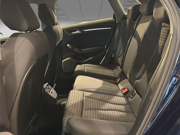 Audi A3 9 of 16