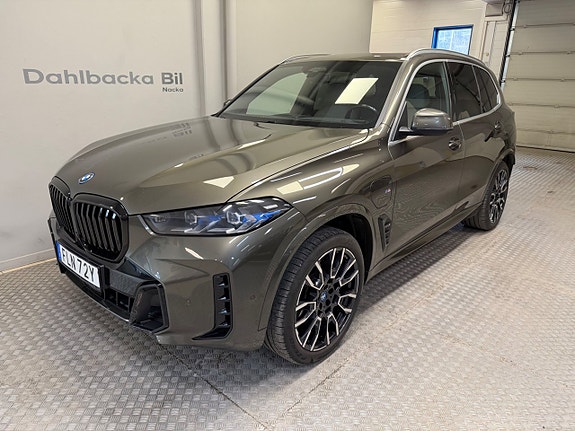 BMW X5 2 of 12