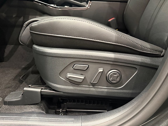 Kia Sorento 4 of 16