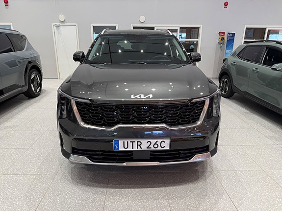 Kia Sorento 15 of 16