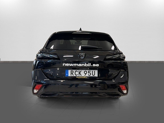 Peugeot 308 4 of 5