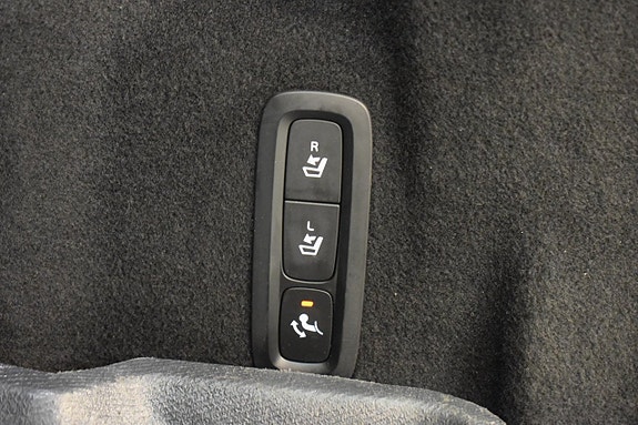 Volvo XC60 18 of 23