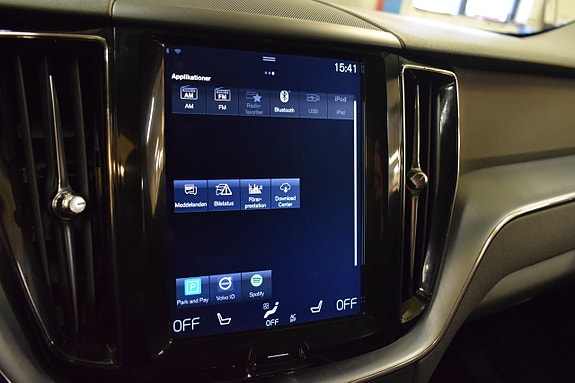 Volvo XC60 16 of 23