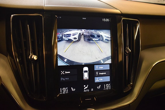Volvo XC60 11 of 23