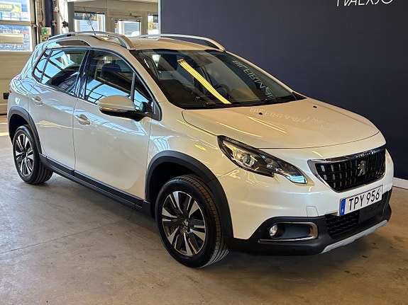 Peugeot 2008 3 of 5