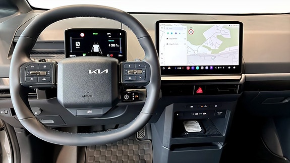Kia PV5 4 of 13