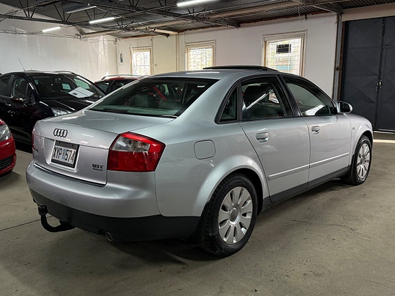 Audi A4 6 of 14