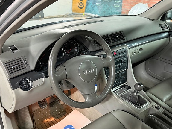 Audi A4 13 of 14
