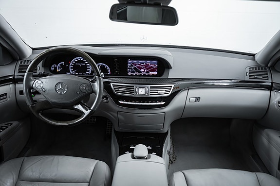 Mercedes-Benz S350 15 of 27