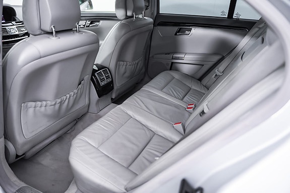 Mercedes-Benz S350 27 of 27