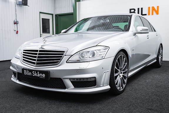 Mercedes-Benz S350 4 of 5