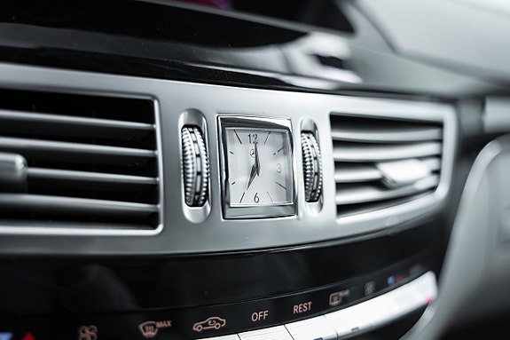 Mercedes-Benz S350 22 of 27