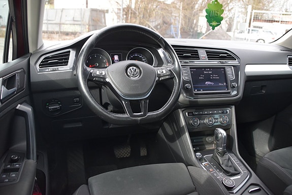 Volkswagen Tiguan 7 of 27